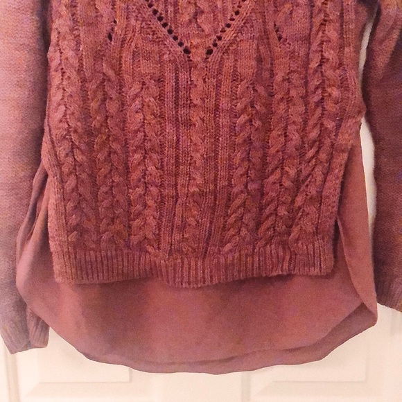 Sweater - Picture 2 of 3
